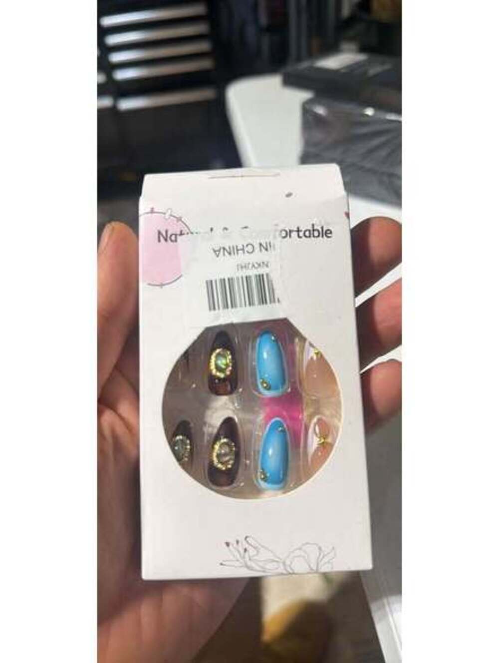 Decorative Press-On Nail Set